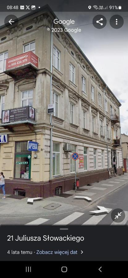 Apartamento Apartament Pod Wieza Piotrków Trybunalski Exterior foto